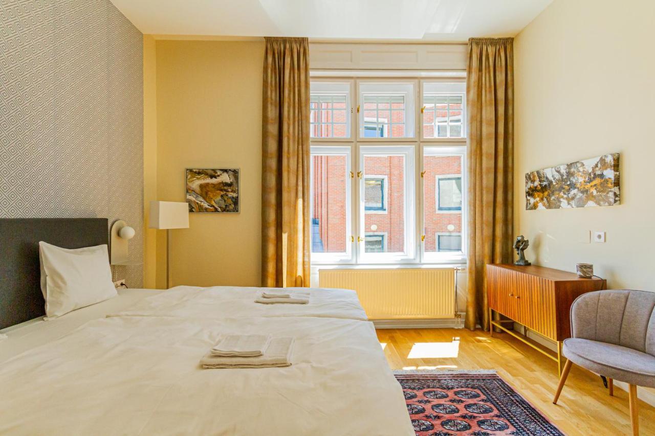 Bengt Kiraly Str. Luxury